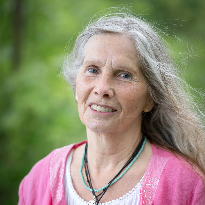 0 - Christa Bonus-highres